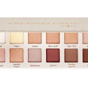 Mello Treasure Chest Eyeshadow Palette